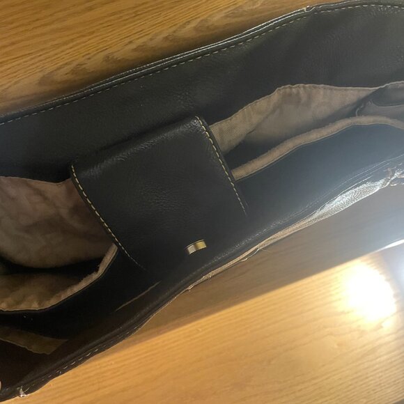 Kenneth Cole Reaction Laptop Bag - Picture 5 of 7